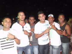 Oktober 10 Anos